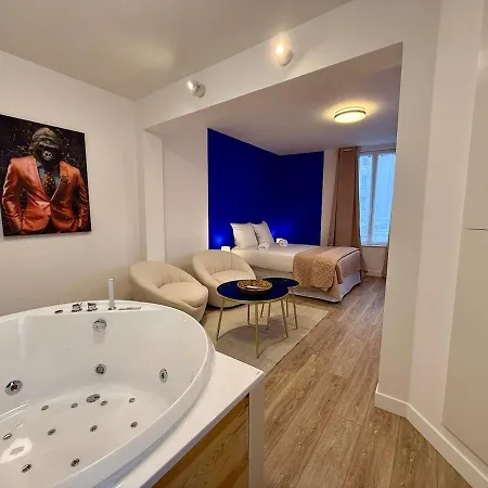 Appartement Nancy-place, P20, Clim Jacuzzi Proche Centre Gare *